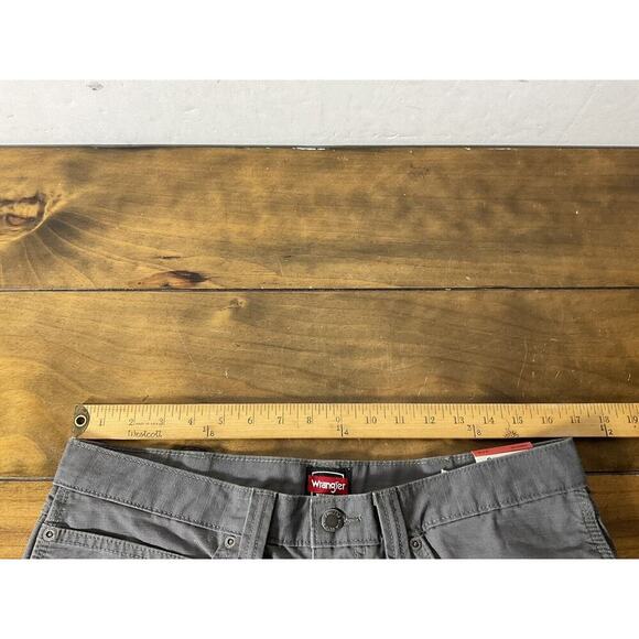 Wrangler Workwear Ranger Relaxed Fit Carpenter Cargo Pants Gray Mens 34x30 NWT - Picture 9 of 11